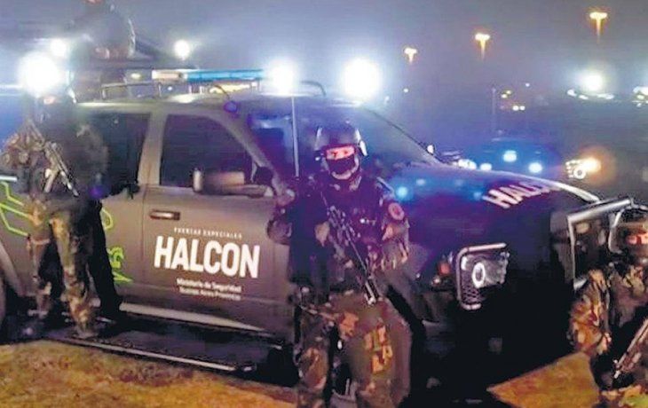 Tomó rehenes, amenazó a tres mujeres y fue detenido tras la intervención del Grupo Halcón