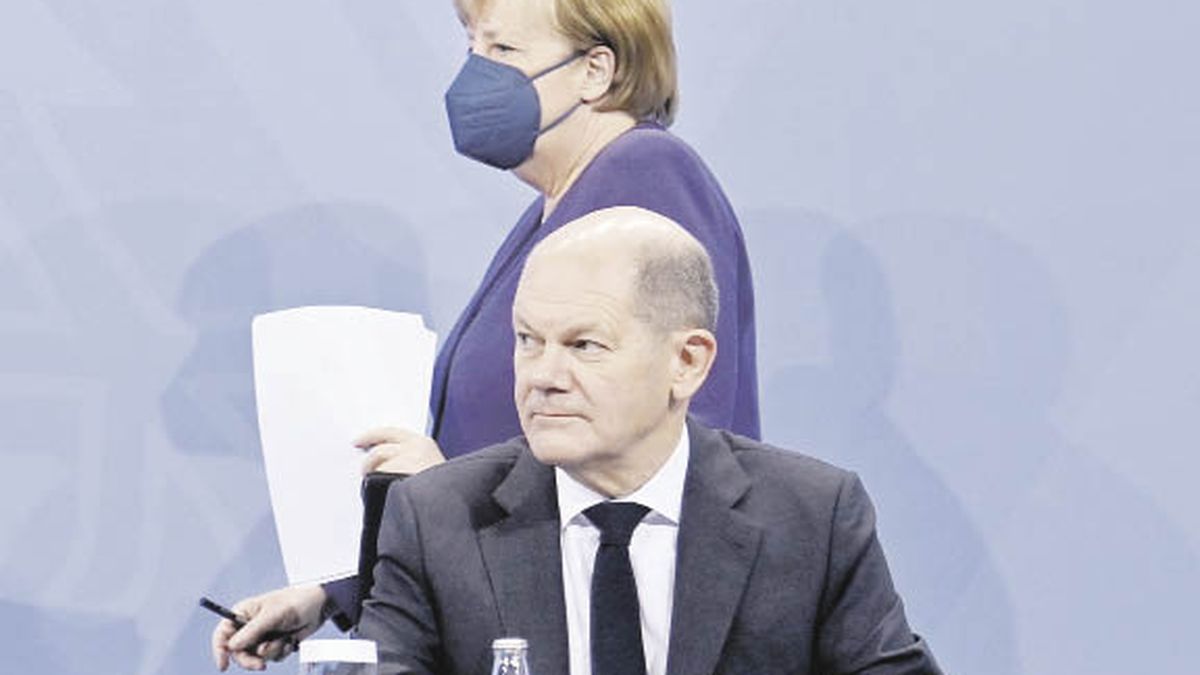 Merkel says goodbye, confining the unvaccinated and with a mandatory immunization plan