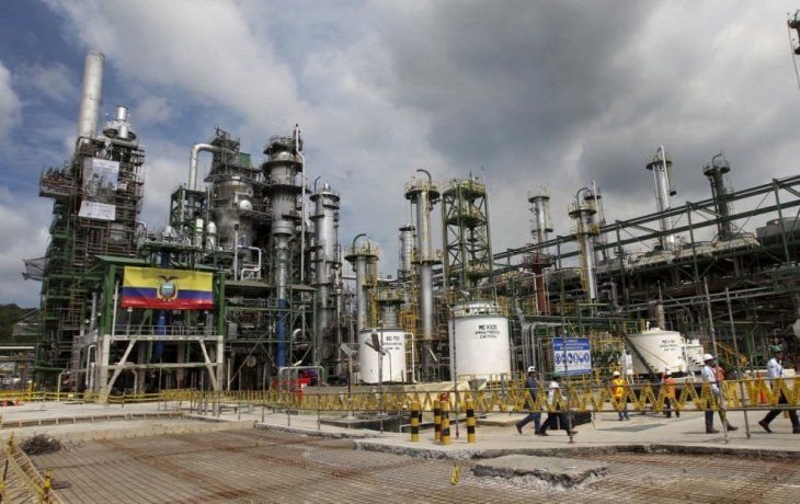 Los campos petroleros pasarán a estar bajo control militar momentáneamente.