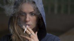 Teens who smoke face a higher risk of addiction, mental health problems, and long-term decision-making difficulties.