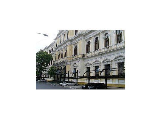 El accidente ocurrió en el Departamento Central de la Policía Federal, ubicado en la manzana de Moreno 1550 .