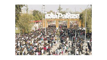 ámbito.com | La edición chilena del Lollapalooza  se realizó en el Parque O’Higgins, centro de Santiago de Chile, y  creó una postal digna para el recuerdo como en los grandes festivales de rock del mundo.
