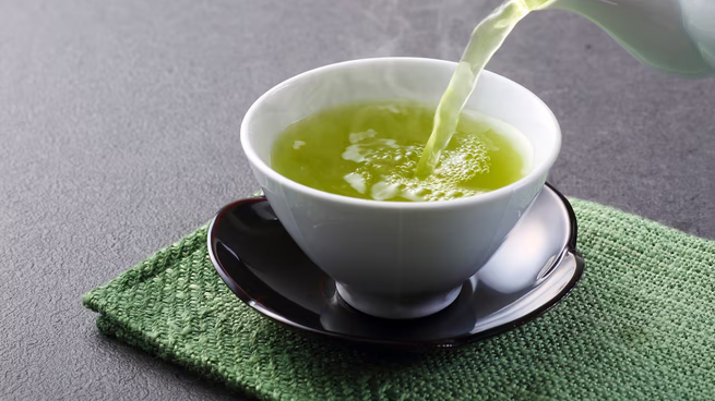 El té verde tiene propiedades únicas para el cuerpo, según relata Harvard.