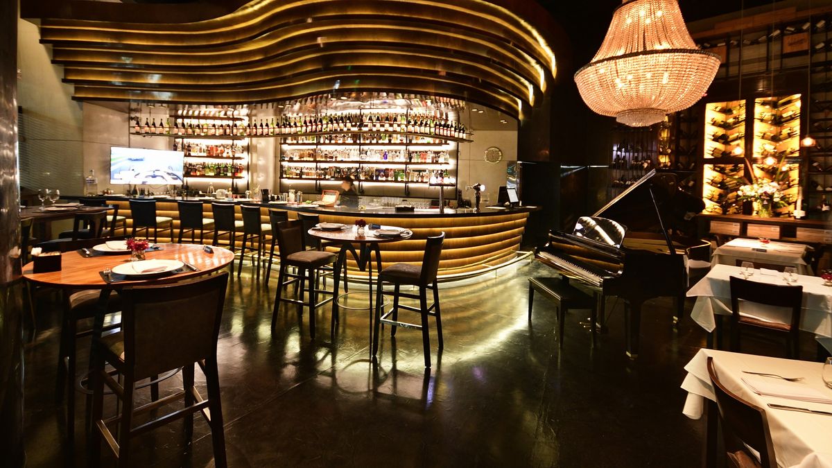 A Recoleta icon turns 40