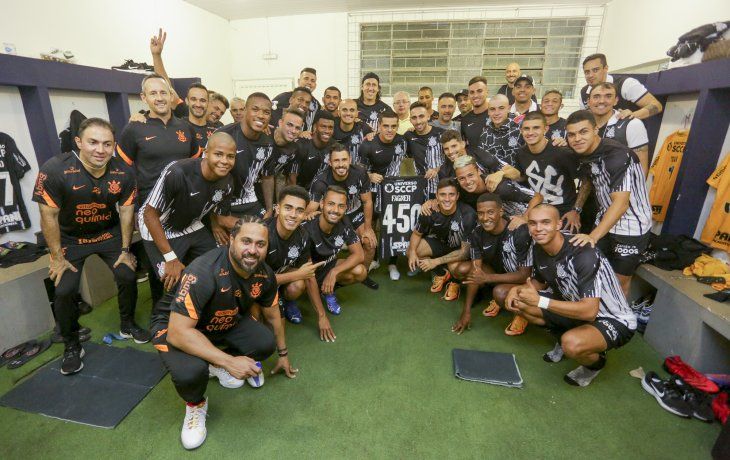Zafó. Corinthians tiene sólo un contagiado de Covid-19 y es su técnico.