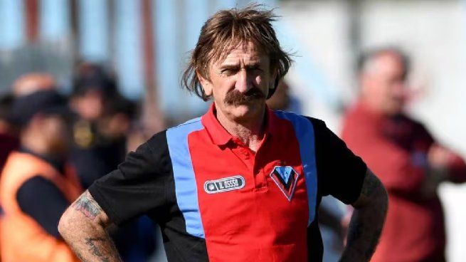 Pablo Vico dejó de ser entrenador de Brown de Adrogué tras 15 años.