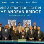 PDAC 2026. Para el gobierno provincial, la apuesta es clara: convertir a Mendoza en el puente entre los recursos minerales de los Andes y el capital internacional que financiará su desarrollo. PDAC 2026. Para el gobierno provincial, la apuesta es clara: convertir a Mendoza en el puente entre los recursos minerales de los Andes y el capital internacional que financiará su desarrollo.