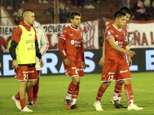 Huracán perderá seis puntos por incumplir con el reglamento de la Superliga.