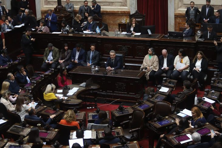A última reunião no local foi durante o balanço da gestão de Agustín Rossi. A última reunião no local foi durante o balanço da gestão de Agustín Rossi.