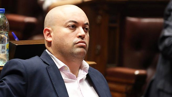 El Frente Amplio tomará acciones políticas ante el delito de odio homofóbico de Sebastián Da Silva.