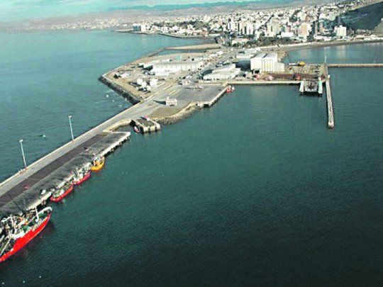 pag20-puerto Chubut Comodoro Rivdavia.jpg