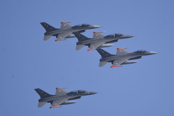 Los aviones F-16 fueron adquiridos para la defensa, según Petri. Los aviones F-16 fueron adquiridos para la defensa, según Petri.