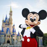 Elegir bien el momento del viaje puede marcar la diferencia: menos filas, menos gasto en dólar y una experiencia Disney mucho más relajada. Elegir bien el momento del viaje puede marcar la diferencia: menos filas, menos gasto en dólar y una experiencia Disney mucho más relajada.