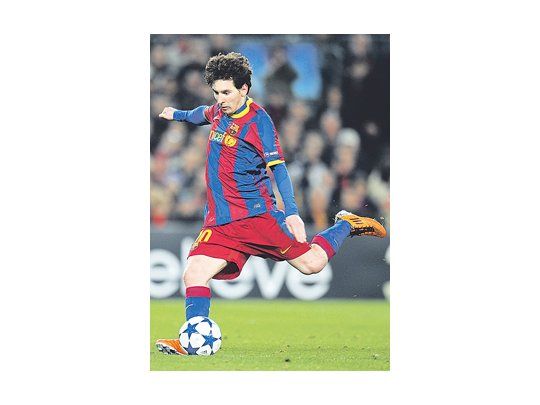 Enzo Francescoli sorprendió diciendo que le parece que «Messi es mejor que Maradona». Fue después de ver los dos goles que le hizo a Arsenal.