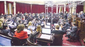 Andamios. El Senado sesionó ayer aún en medio de la restauración.