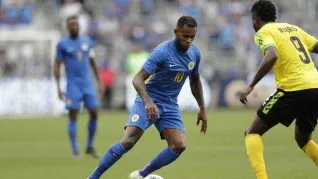 Las figuras del país centroamericano eligieron representar esta bandera pese a nacer en Europa. Las figuras del país centroamericano eligieron representar esta bandera pese a nacer en Europa.