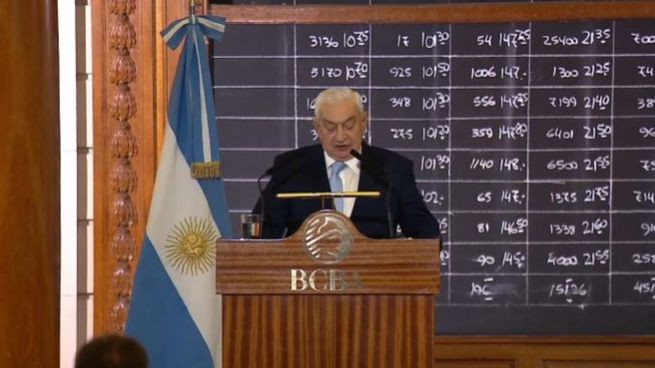 Adelmo Gabbi en el aniversario de la Bolsa de Comercio de Buenos Aires. 