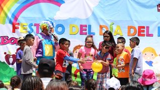 Por instrucciones del presidente Álvaro Obregón desde 1924 se celebra en México, en esta jornada, el Día del Niño.&nbsp;