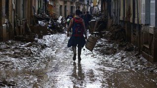 Alertan por la situación sanitaria en las zonas afectadas por las inundaciones que ocasionó DANA hace más de una semana.