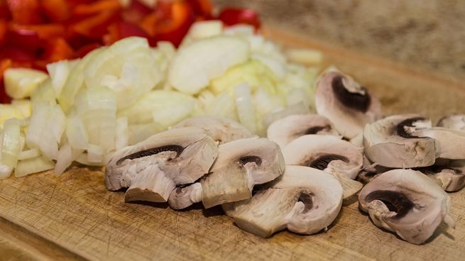 Como limpiar tus tablas de cocina como un experto.&nbsp;