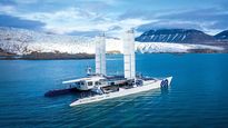 El Energy Observer era en su origen un catamarán de regatas, de 30,5 m de eslora y 12,80 m de ancho.
