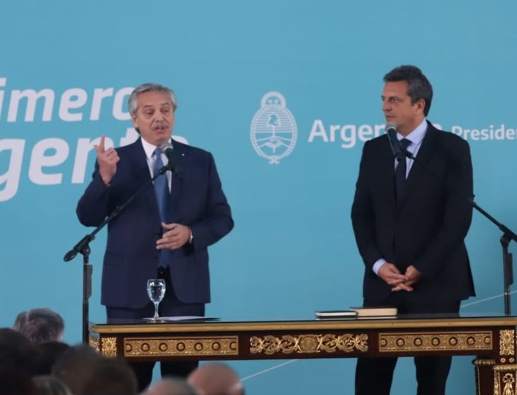 El presidente Alberto Fernández durante la jura de Sergio Massa como Ministro de Economía.&nbsp;