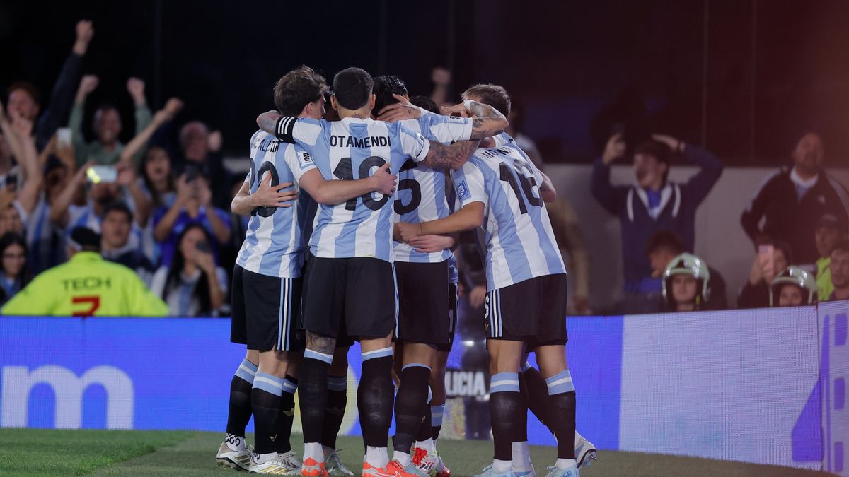 A brilliant night: Argentina, already classified to the World Cup, gave Brazil a historical dance