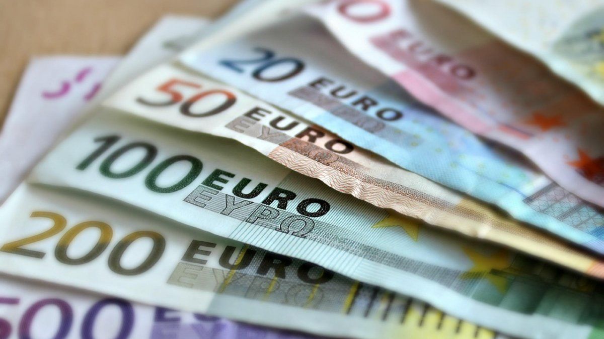 Euro today and Euro blue today: how much is it offered this Friday, September 22