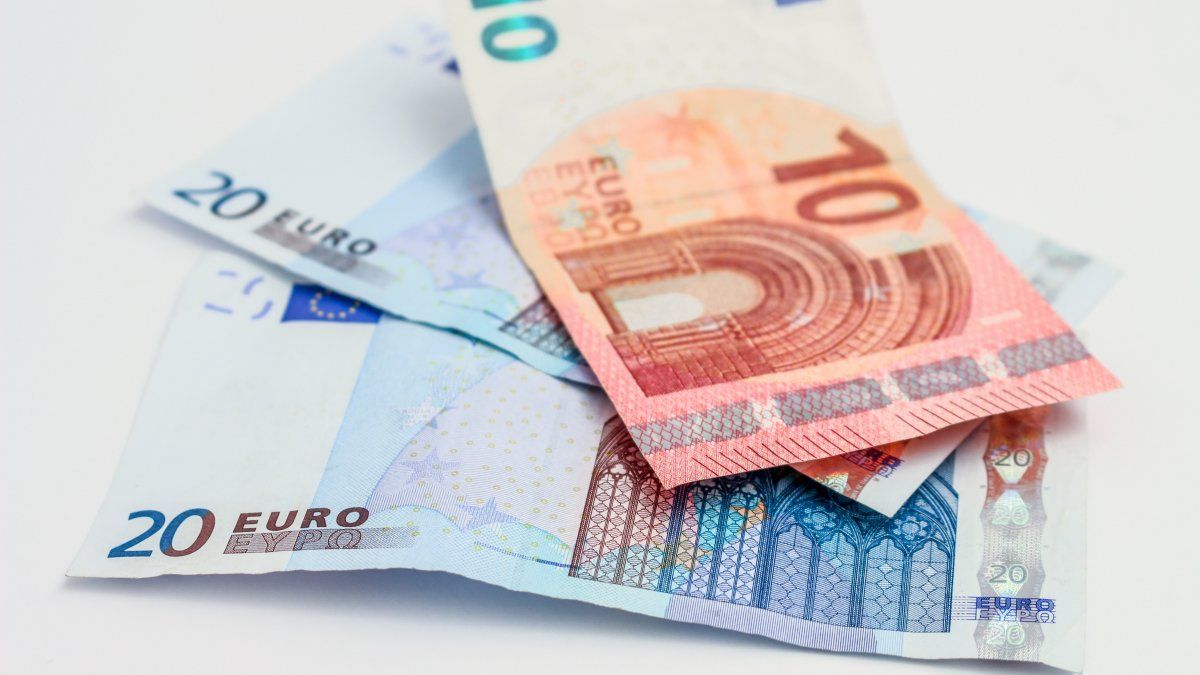 Euro today and Euro blue today: how much it closed at this Thursday, September 14
