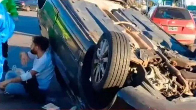 Así quedó uno de los autos implicados en el choque en Panamericana