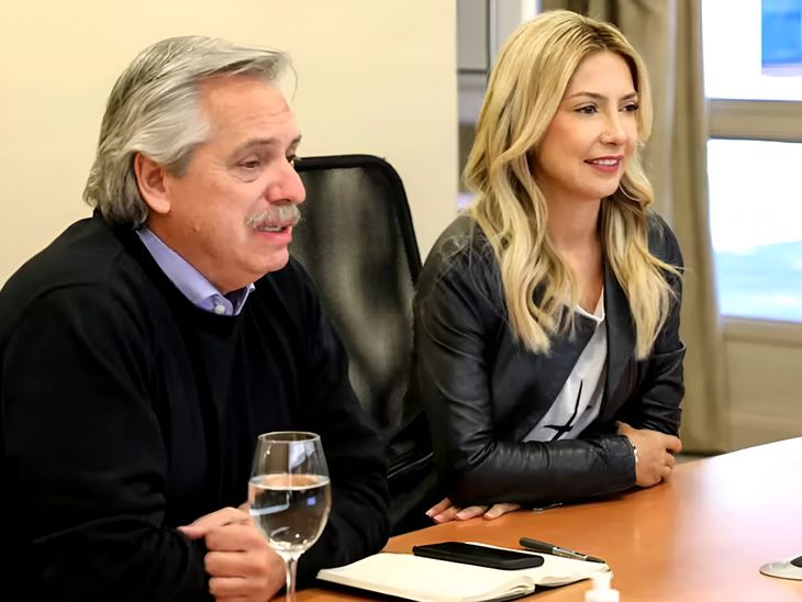 Fabiola Yañez junto a Alberto Fernández. 