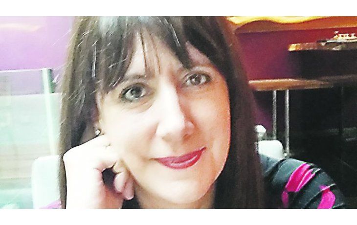 ámbito.com | Redondo. La ganadora del Premio Planeta 2016 viajó al país a presentar su novela “Todo esto te daré”.