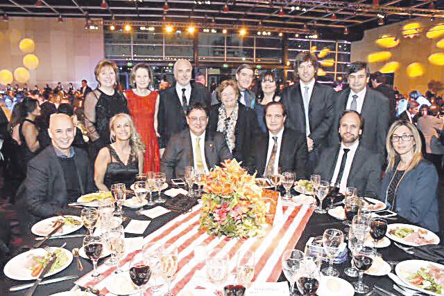 Cena judicial. Martín Ocampo, Anabella Hers (PRO), Jorge Rizzo (CPACF), Pablo Clusellas, Ezo Pagani (Consejo CABA) y Karina Leguizamón.