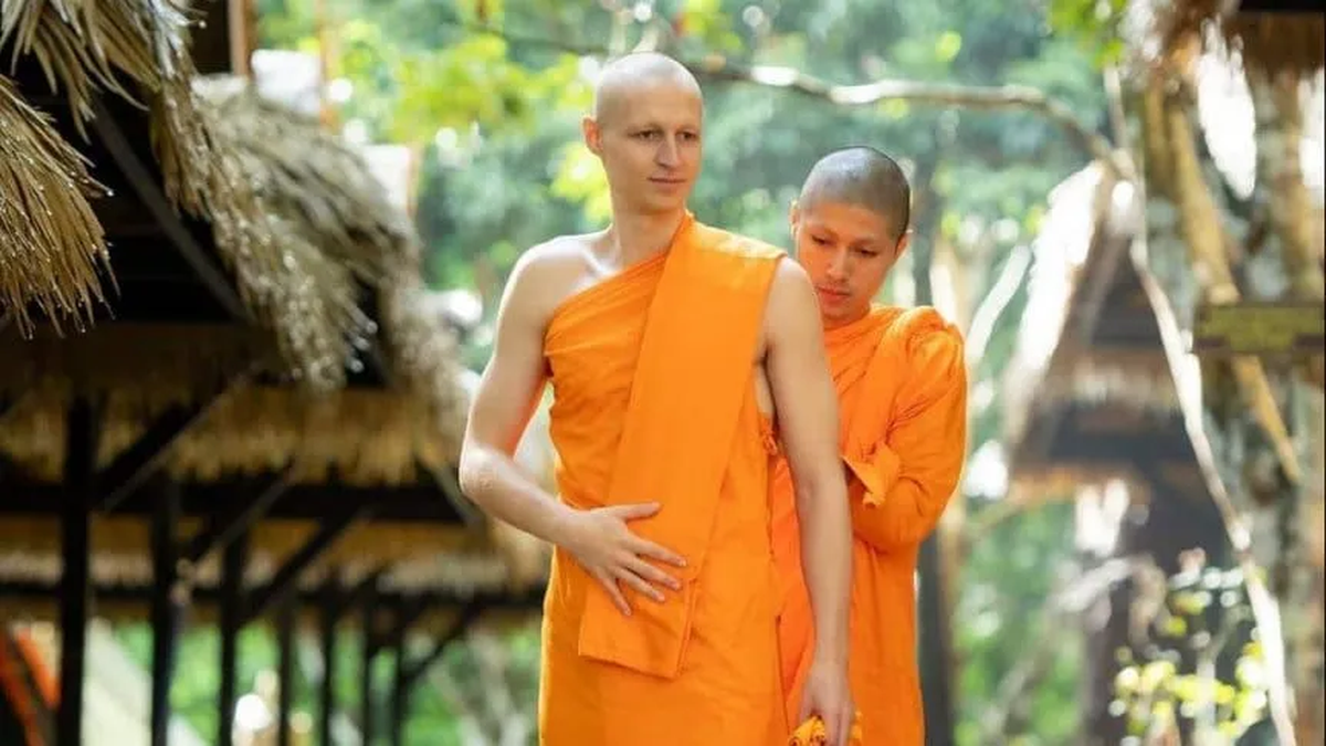 He was an Italian soccer star, but he quit soccer at age 22 and became a Buddhist monk.