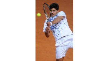 Cansado. Eduardo Schwank luchó pero no pudo cerrar una serie perfecta para la Argentina.