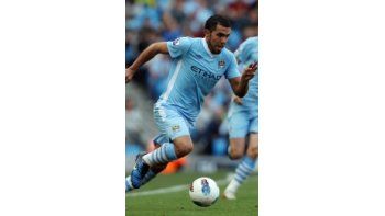 Tevez se fue sin permiso de Inglaterra hace una semana y todavía no se reincorporó.