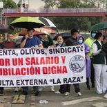 Marcha de trabajadores del IMSS en CDMX este martes 13 de octubre 2026.