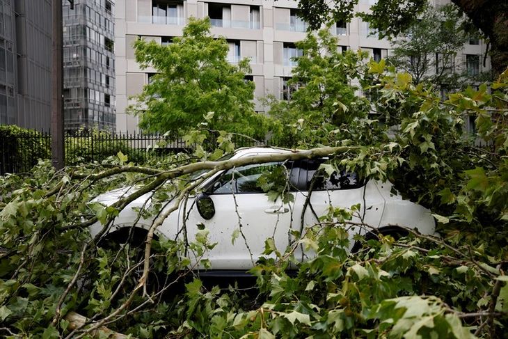 Un temporal que dejó muertos y heridos. Un temporal que dejó muertos y heridos.