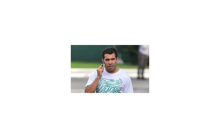Tevez apunta a jugar en el Inter porque quiere jugar en Italia.