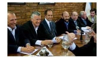 Consejo del PJ firmó documento de respaldo a sus candidatos