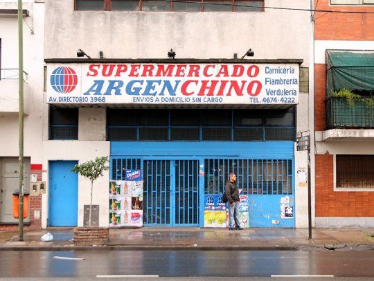 Los supermercados chinos habían cerrados sus puertas al inicio de la cuarentena, ahora vuelven a hacerlo por el endurecimiento de la misma.