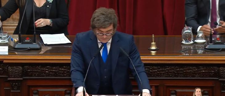 La reforma impositiva y la política quedarían para más adelante. La reforma impositiva y la política quedarían para más adelante.