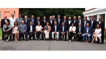 Macri encabezó la primera reunión institucional con los gobernadores.