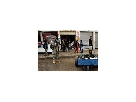 La violencia no cesa en Irak: una mujer suicida mata a 16 personas