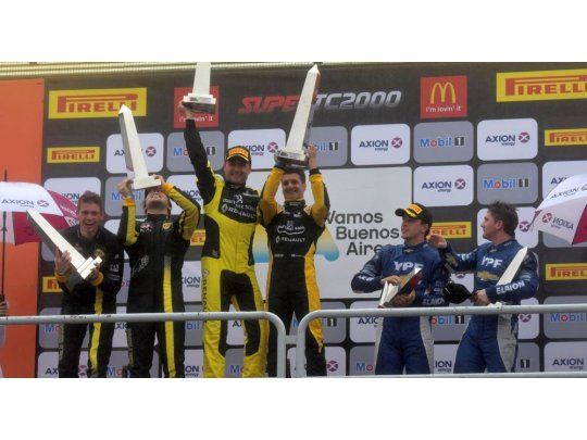 Spataro y Ledesma festejaron en Buenos Aires.