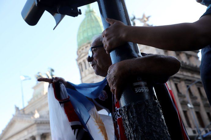 La sesión que discutirá reforma previsional se dará en medio de una nueva marcha de jubilados.