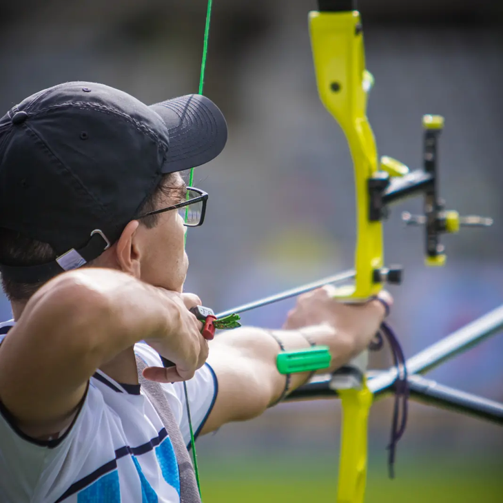 Su fanatismo por Legolas y las historias medievales fue lo que lo llevó a probar por primera vez el tiro con arco. Su fanatismo por Legolas y las historias medievales fue lo que lo llevó a probar por primera vez el tiro con arco.