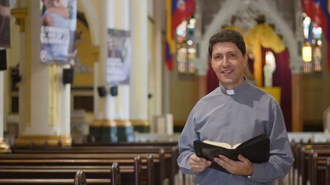 Evangelio del padre Carlos Yepes de hoy, 10 de junio 2025: la lectura del día.