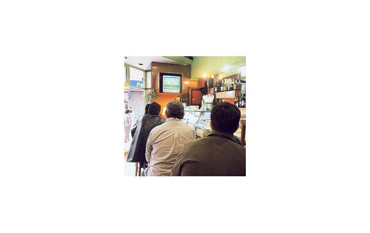 ámbito.com | Los domingos sin fútbol codificado perjudican a los bares, que yaestiman una reducción de más del 50% durante los fines de semana.