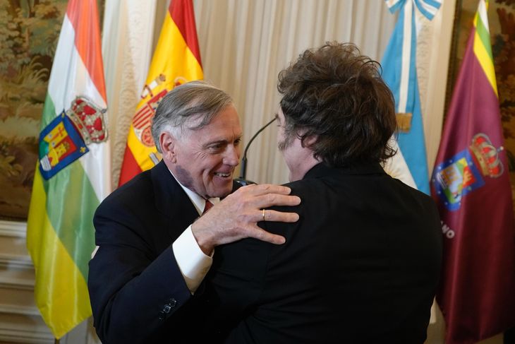 El economista Jesús Huerta de Soto, uno de los exponentes del liberalismo español, también participó del evento y respaldó a Milei. El economista Jesús Huerta de Soto, uno de los exponentes del liberalismo español, también participó del evento y respaldó a Milei.